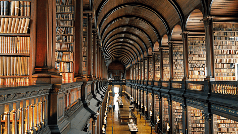 Biblioteka w Trinity College w Dublinie