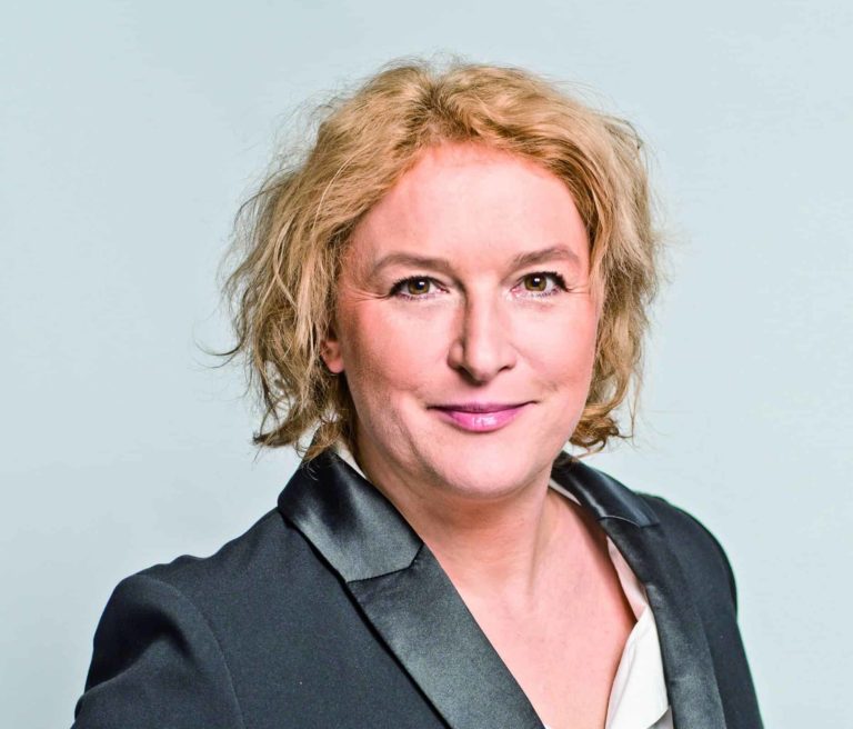 Wiele książek pełni rolę zwierciadła